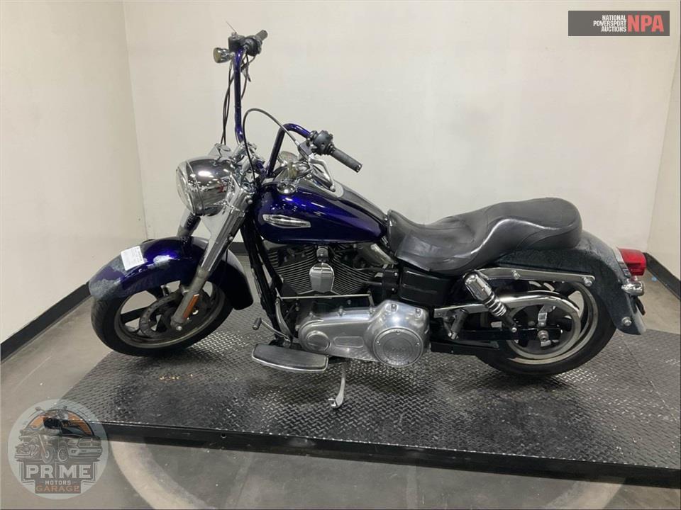 2012 Harley-Davidson FLD-103 DYNA SWITCHBACK — фото 3