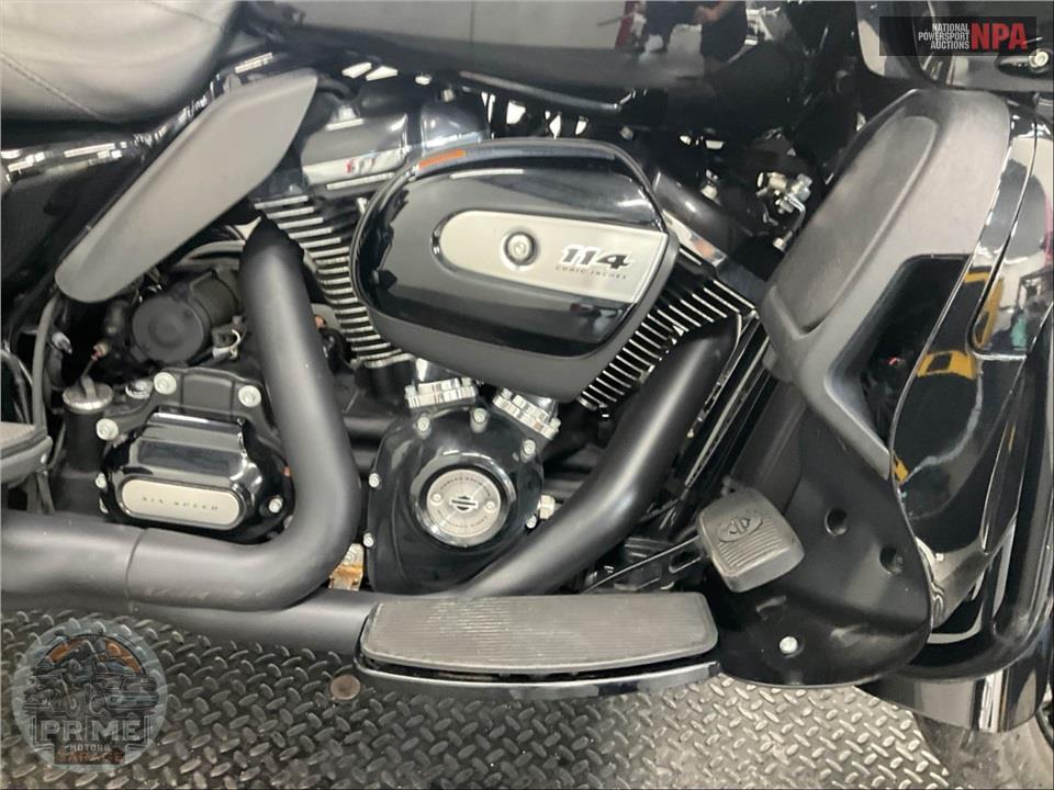 2020 Harley-Davidson FLTRK ROAD GLIDE LIMITED — фото 6