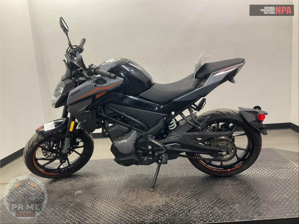 2022 Cf Moto 300 NK — фото 3