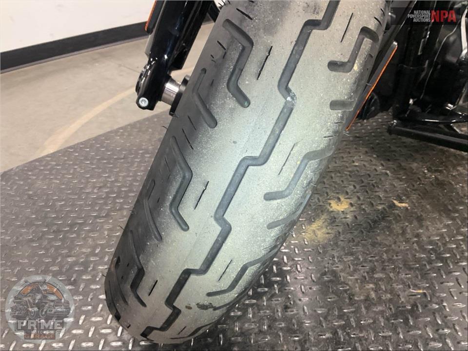 2020 Harley-Davidson FLSL SOFTAIL SLIM — фото 18