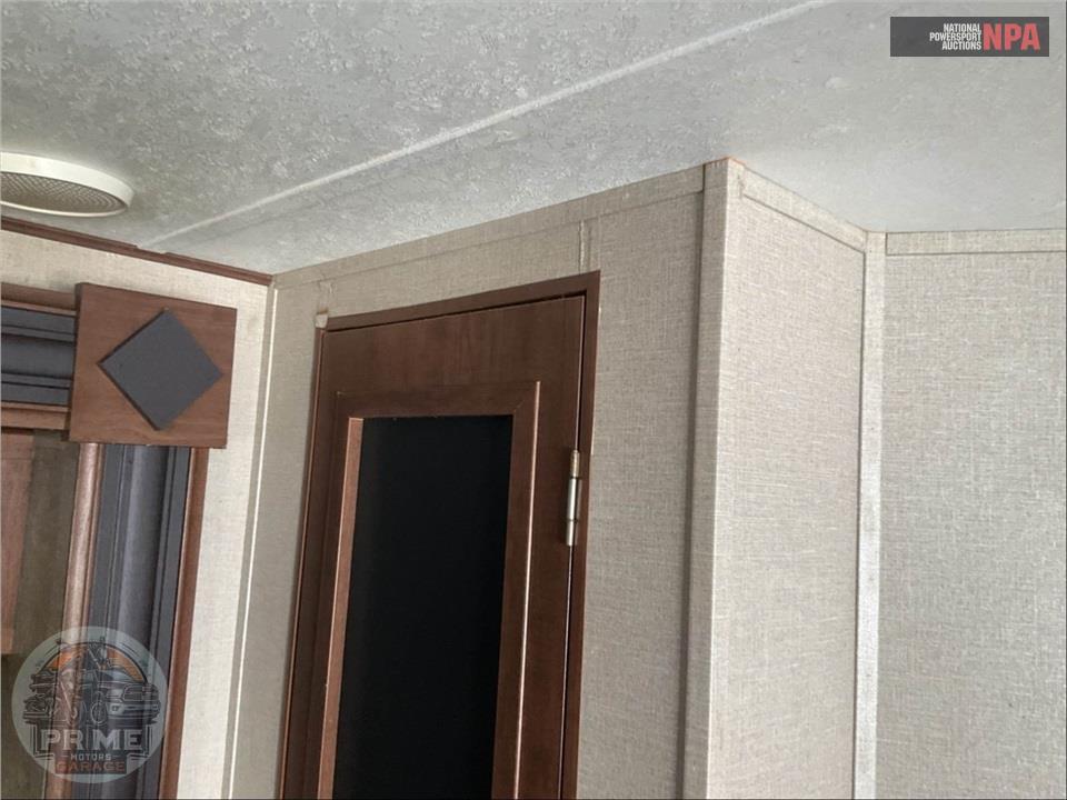 2018 Keystone Rv M-30 BHKSWE - HIDEOUT SERIES — фото 22