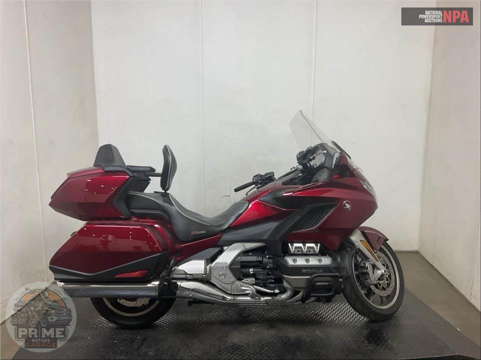 2018 Honda GL1800 GOLDWING TOUR (RED) — фото 1