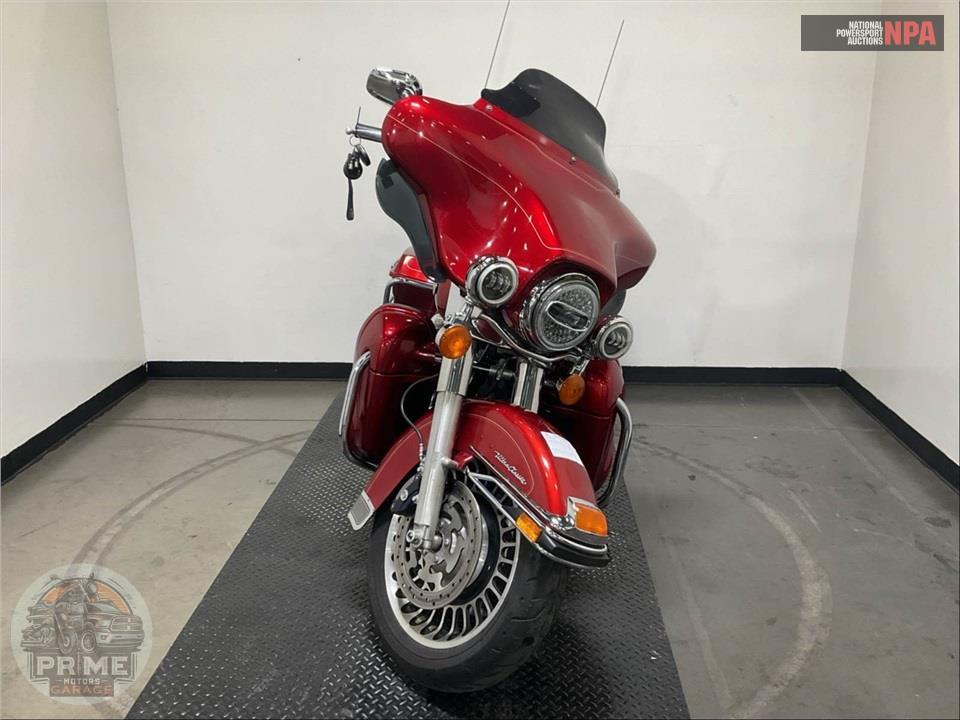 2013 Harley-Davidson FLHTCU UL CLSC EL GLIDE — фото 2