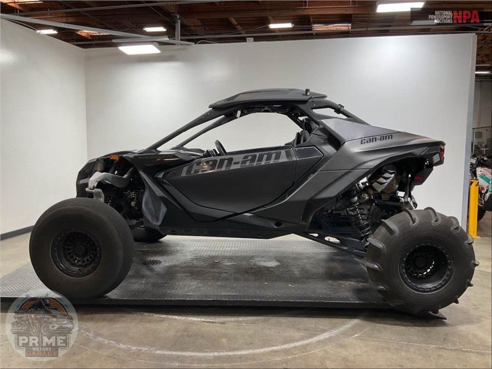 2024 Can-Am MAVERICK R X RS WITH SMART-SHOX — фото 3