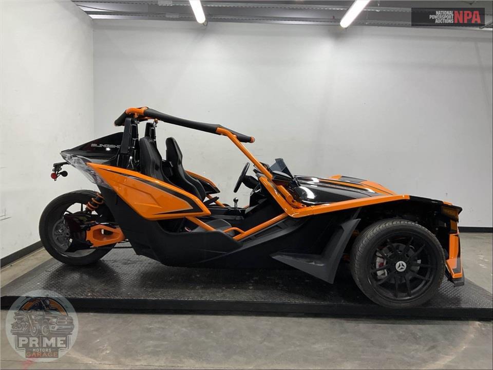 2019 Polaris SLINGSHOT SLR — фото 1