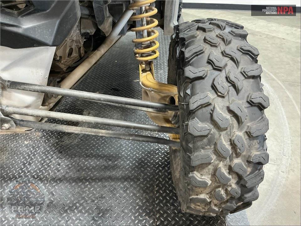 2019 Can-Am MAVERICK X3 X RS TURBO R — фото 22
