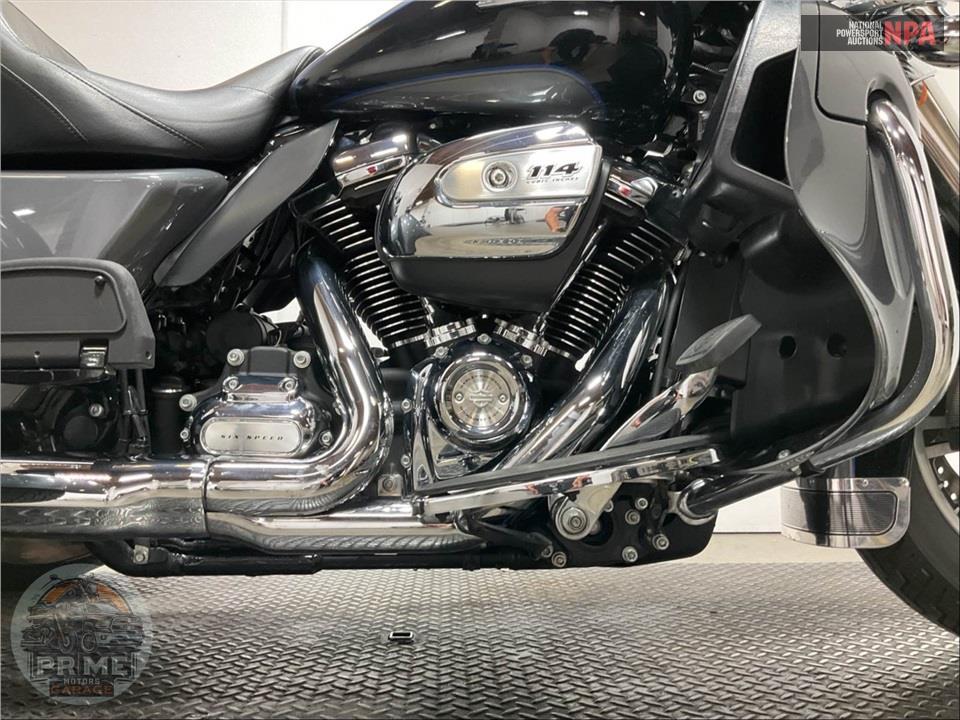 2021 Harley-Davidson FLHTCUTG TRI GLIDE ULTRA CLASSIC — фото 6