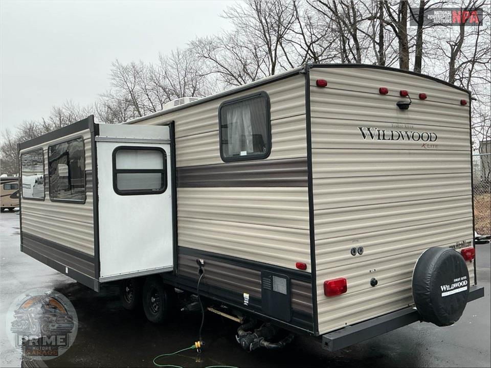 2019 Wildwood By Forest River M-263BHXL X-LITE SERIES — фото 3