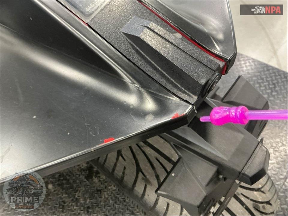2021 Polaris SLINGSHOT SL AUTODRIVE — фото 11