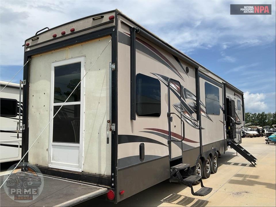 2015 Spartan By Forest River M-1239 Toy Hauler Series — фото 4