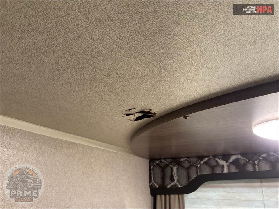 2019 Keystone Rv M-32 BHTS - HIDEOUT LUXURY SERIES — фото 24