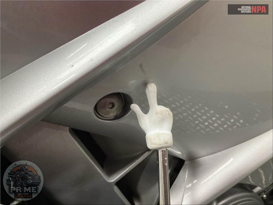 2003 Yamaha FJR1300 STANDARD SHIFT CA MODEL — фото 23