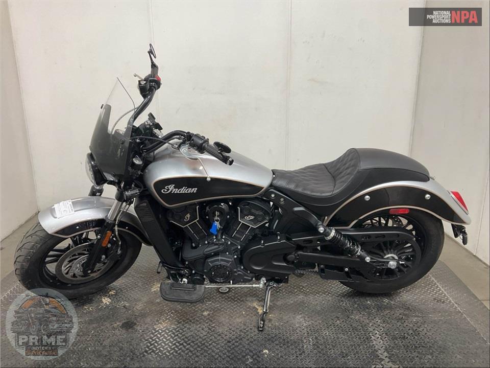 2017 Indian Motorcycle SCOUT SIXTY STAR SILVER THUNDER BLACK — фото 3