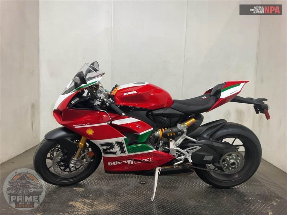 2025 Ducati PANIGALE V2 BAYLISS — фото 3