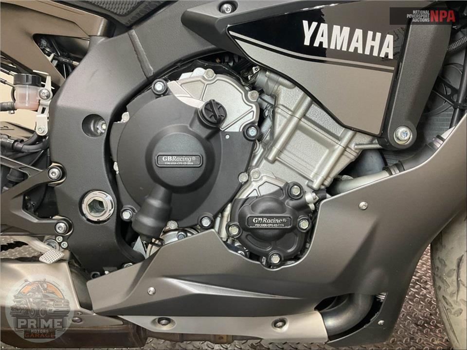 2016 Yamaha YZF-R1 — фото 7