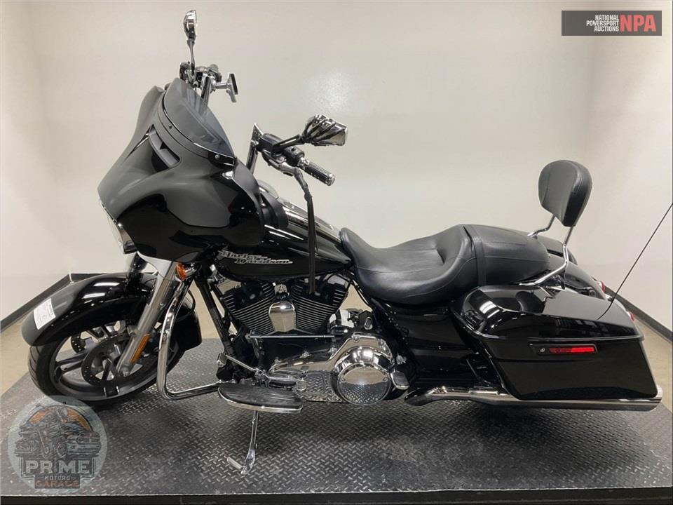 2014 Harley-Davidson FLHX STREET GLIDE — фото 3