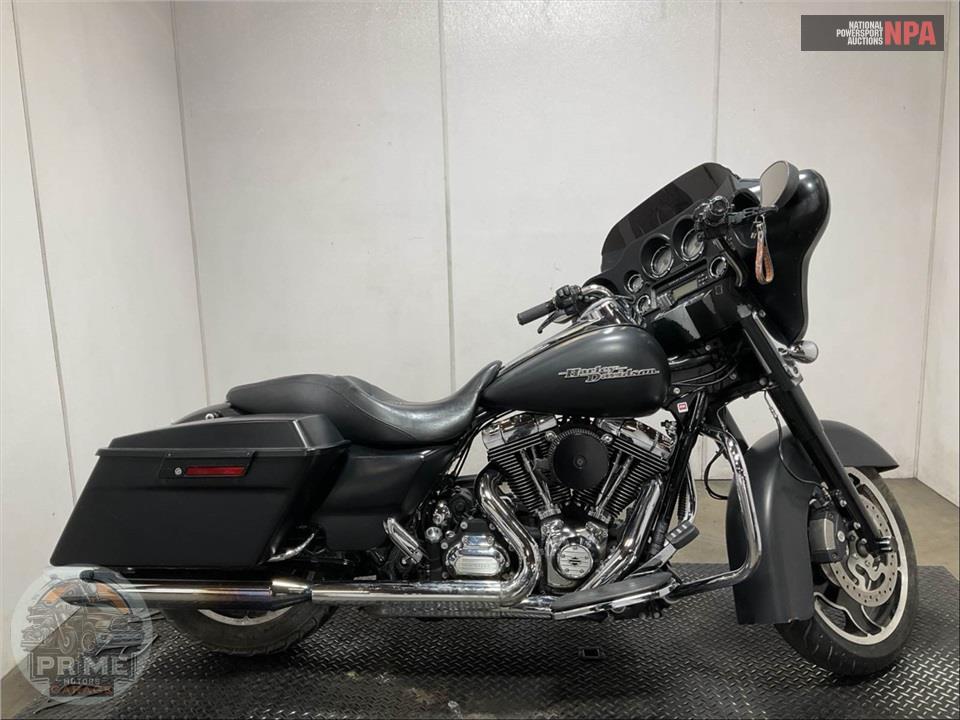 2013 Harley-Davidson FLHX STREET GLIDE — фото 1