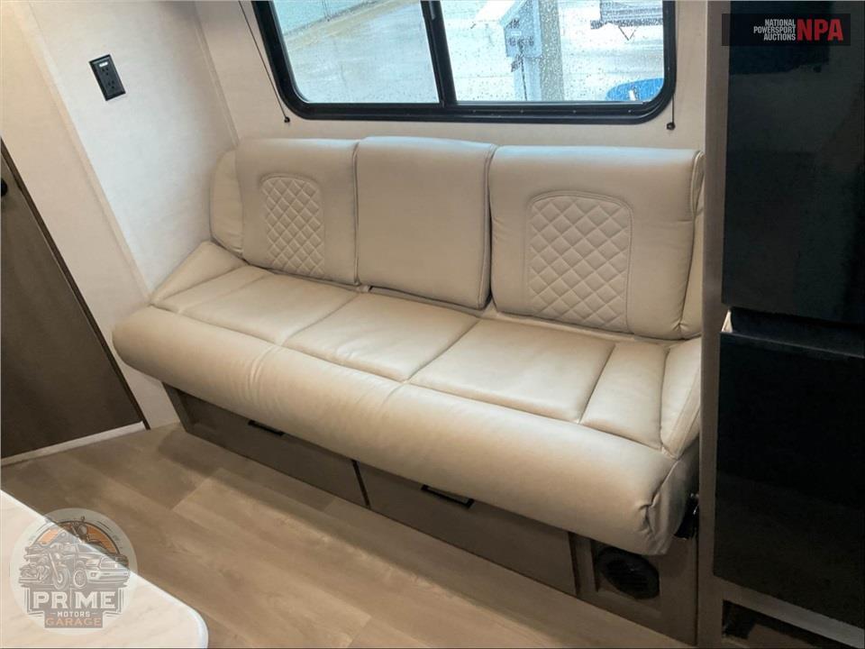 2025 Grand Design Recreational Vehicles M-24BHX - TRANSCEND XPLOR SERIES — фото 12
