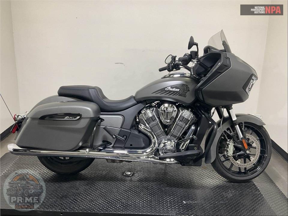 2023 Indian Motorcycle CHALLENGER (SMOKE) — фото 1