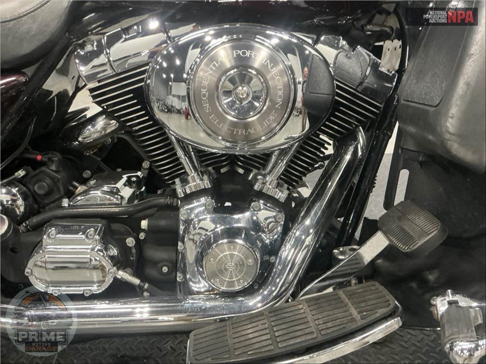 2005 Harley-Davidson FLHTCUI ULTRA CLASSIC ELECTRA GLIDE — фото 6