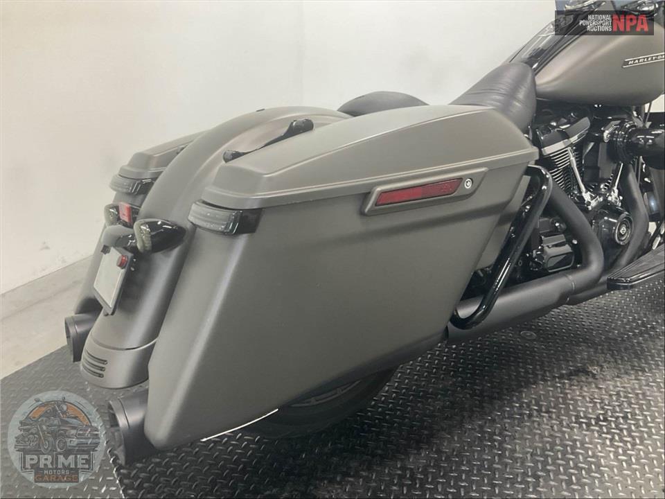 2018 Harley-Davidson FLHRXS ROAD KING SPECIAL — фото 21
