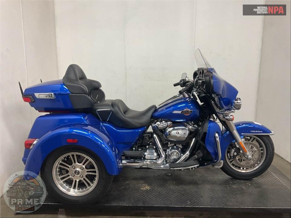 2024 Harley-Davidson FLHTCUTG TRI GLIDE ULTRA CLASSIC — фото 1