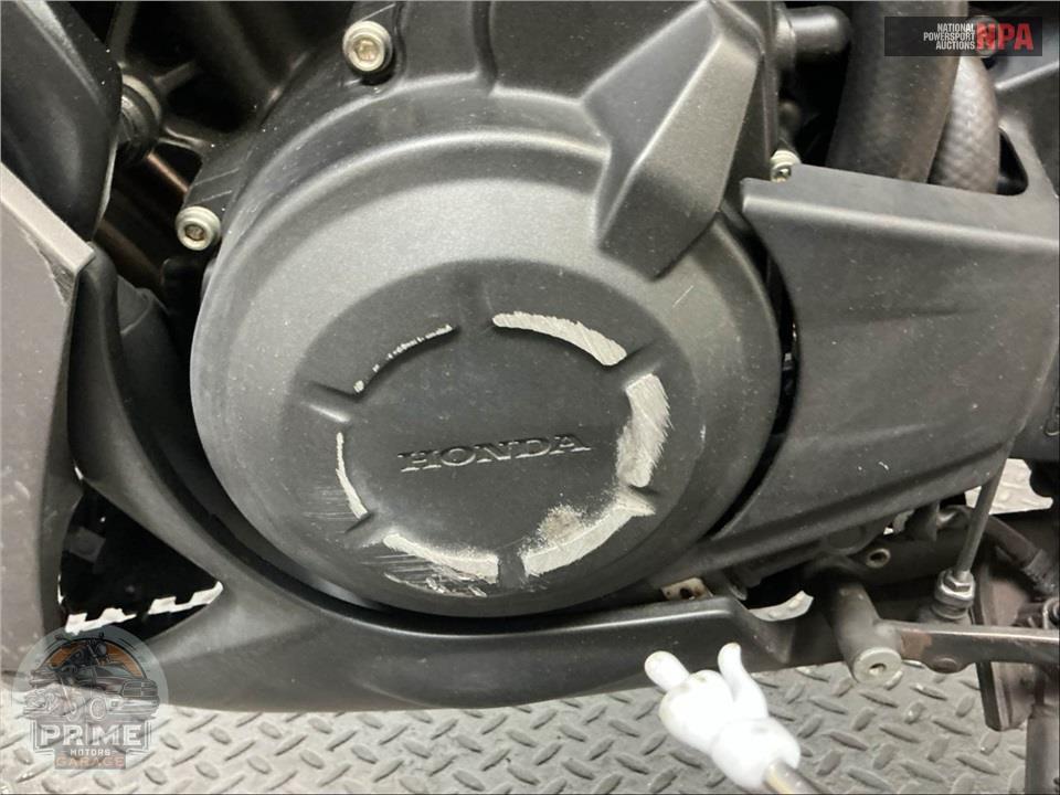 2015 Honda CBR500RF — фото 10