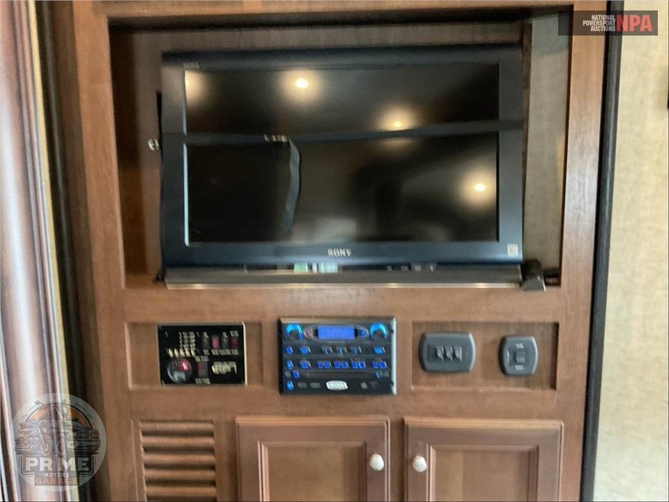 2015 Keystone Rv M-303 - IMPACT TOY HAULER SERIES — фото 20