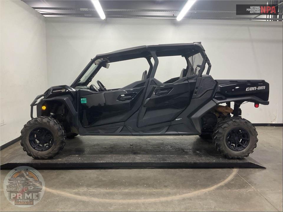 2025 Can-Am COMMANDER MAX XT 700 — фото 3