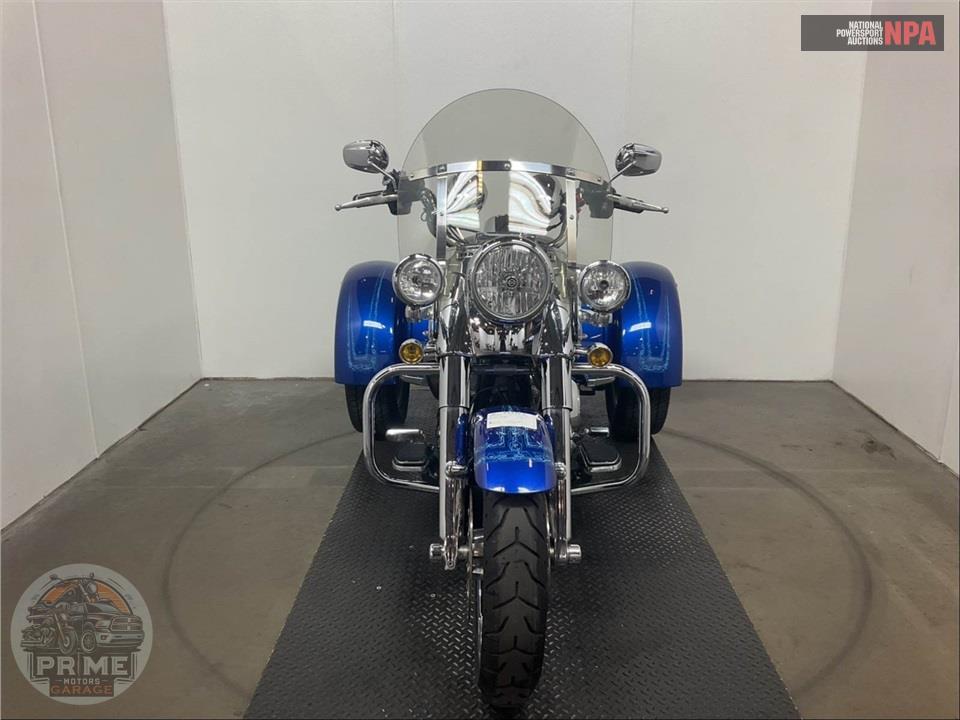 2019 Harley-Davidson FLRT FREEWHEELER — фото 2