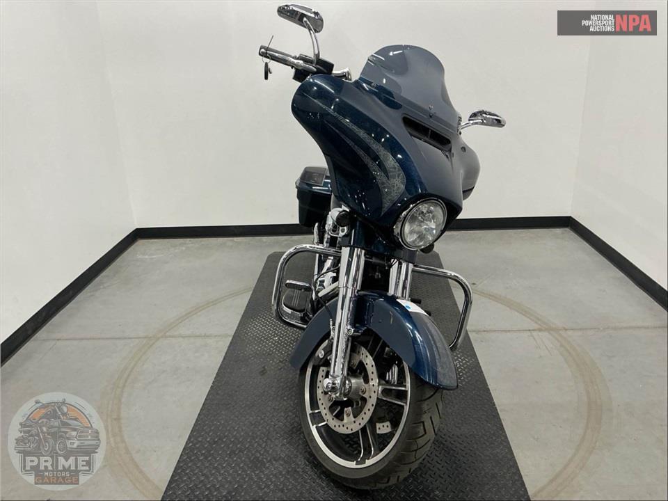 2016 Harley-Davidson FLHXS STREET GLIDE SPECIAL — фото 2