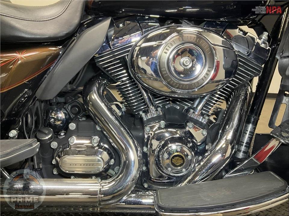2013 Harley-Davidson FLHTK EL GLIDE UL LI ANN — фото 6