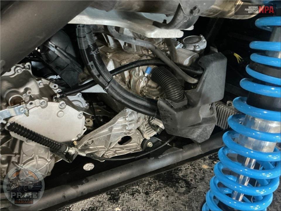 2022 Can-Am MAVERICK X3 MAX RS TURBO RR — фото 8