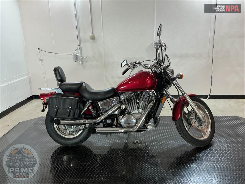 2005 Honda VT1100C15 SHADOW SPIRIT — фото 1
