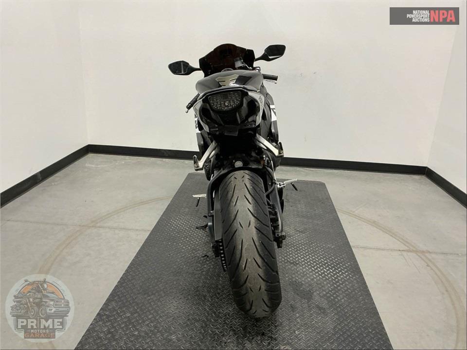 2008 Honda CBR1000RR8 — фото 4