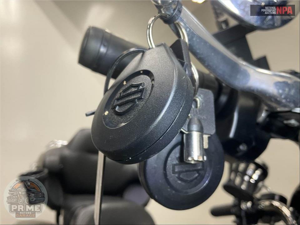 2019 Harley-Davidson FLHTK ULTRA LIMITED — фото 12