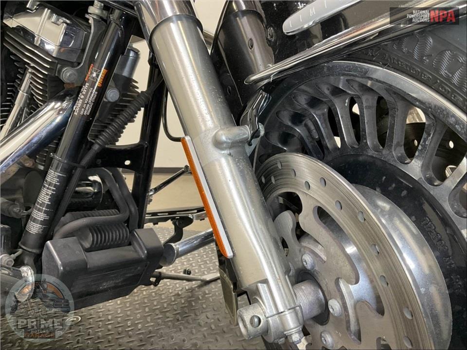 2013 Harley-Davidson FLHTK ELECTRA GLIDE UL LI — фото 29