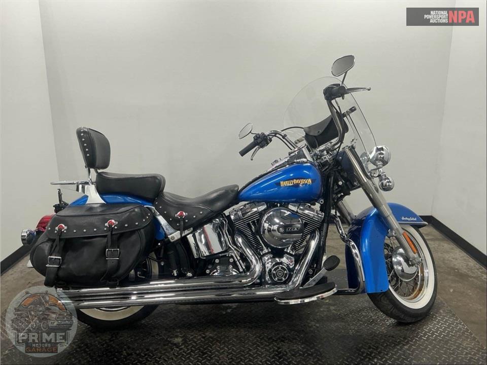 2017 Harley-Davidson FLSTC HERITAGE SOFTAIL CLASSIC — фото 1