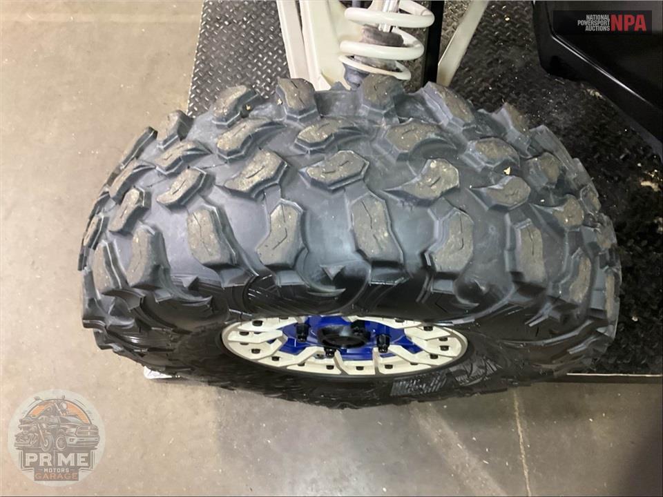 2023 Can-Am MAVERICK X3 MAX X RS TURBO RR SMART-SHOX 72 (BLACK ONLY) — фото 36