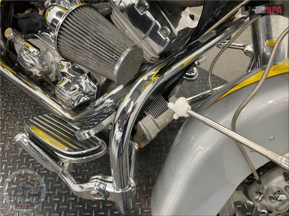 2005 Harley-Davidson FLHTCSE2 SCREAMIN EAGLE — фото 17