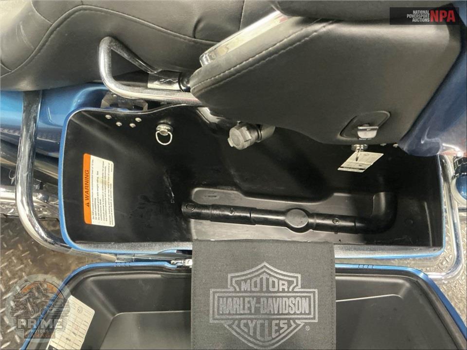 2005 Harley-Davidson FLHTCUI ULTRA CLASSIC ELECTRA GLIDE — фото 23