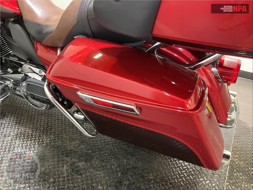 2018 Harley-Davidson FLTRU ROAD GLIDE ULTRA — фото 23