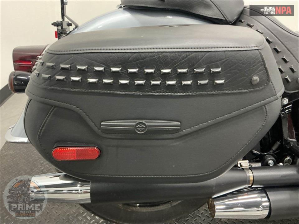 2024 Harley-Davidson FLHCS HERITAGE CLASSIC 114 — фото 25