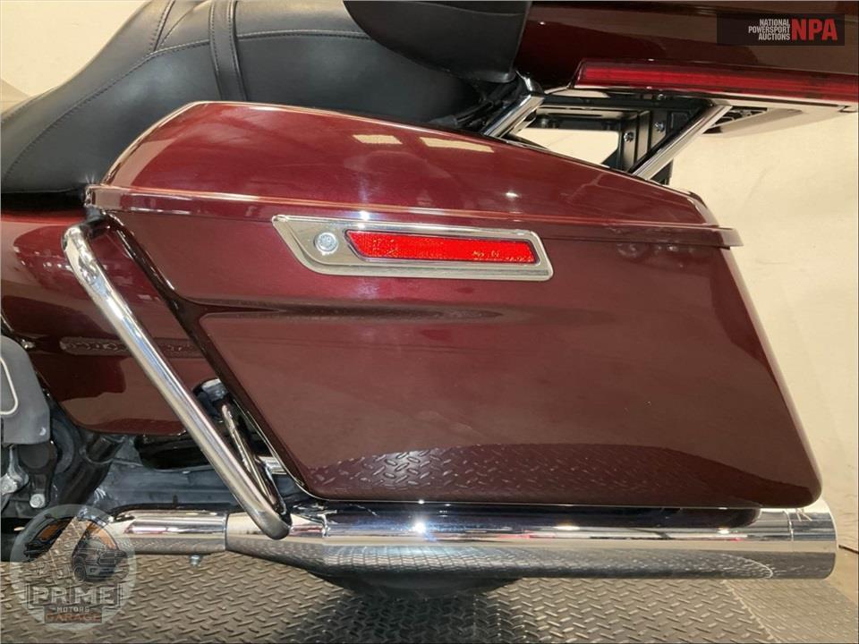 2019 Harley-Davidson FLHTCU ELECTRA GLIDE ULTRA CLASSIC — фото 18