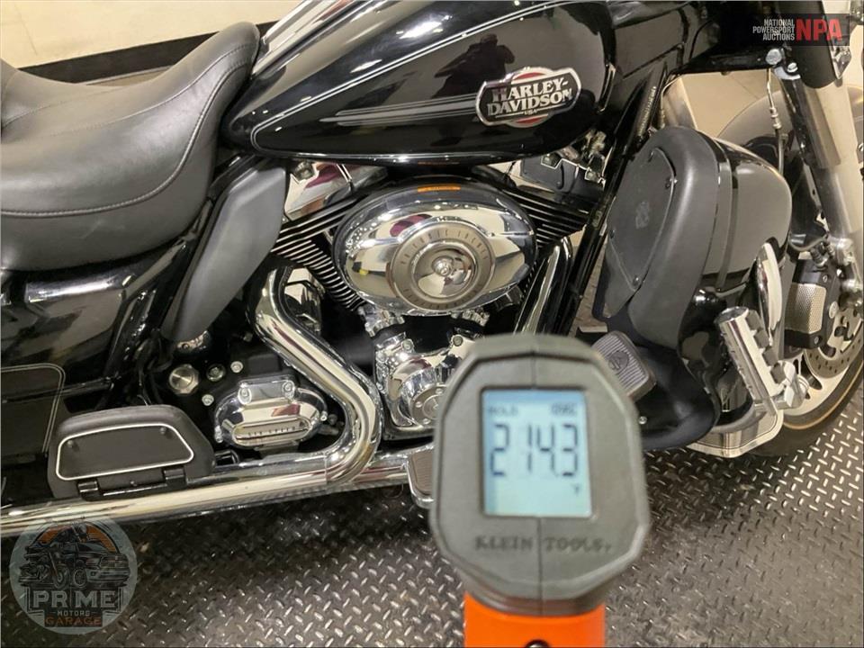 2009 Harley-Davidson FLHTCU ULTRA CLASSIC ELECTRA GLIDE — фото 8