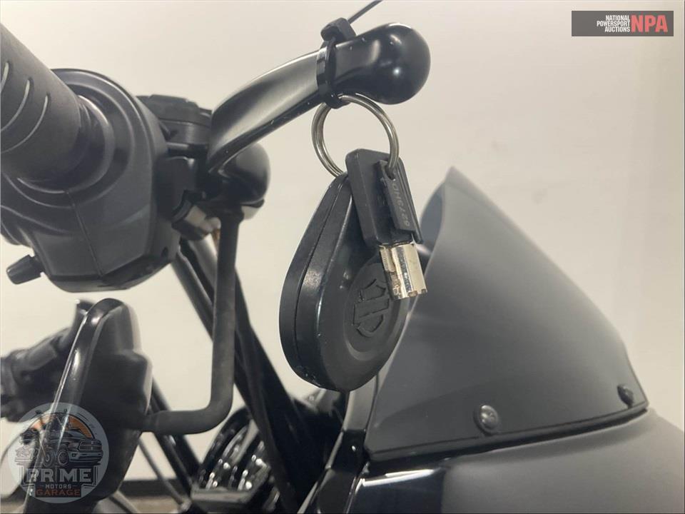 2020 Harley-Davidson FLTRXS ROAD GLIDE SPECIAL — фото 12