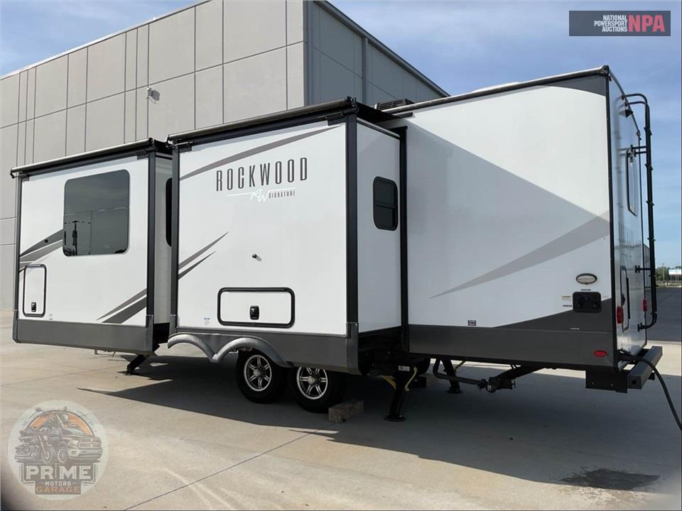 2024 Rockwood By Forest River M-8263MBR - SIGNATURE FIFTH WHEEL SERIES — фото 3