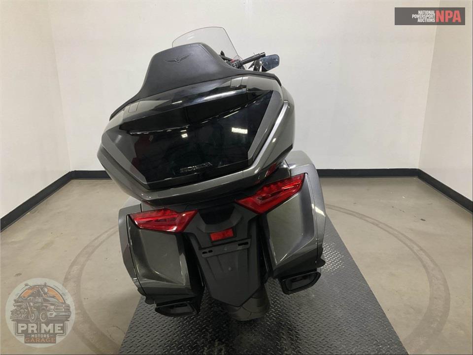 2024 Honda GL1800 GOLDWING TOUR — фото 4