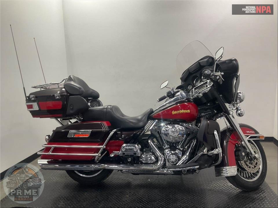 2010 HARLEY-DAVIDSON FLHTCU ULTRA CLASSIC ELECTRA GLIDE