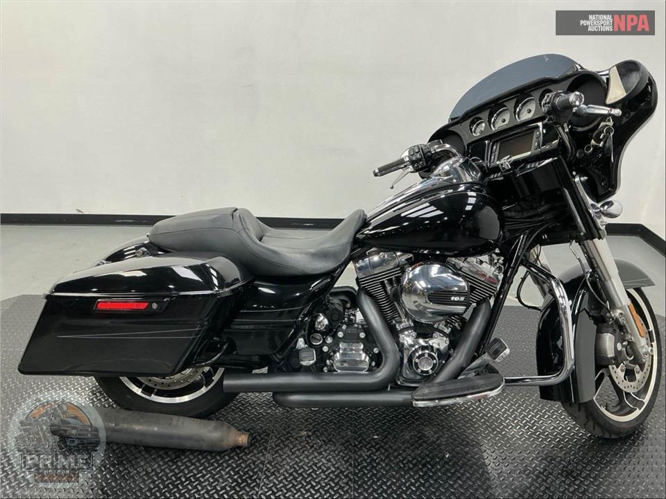 2015 Harley-Davidson FLHXS STREET GLIDE SPECIAL — фото 1